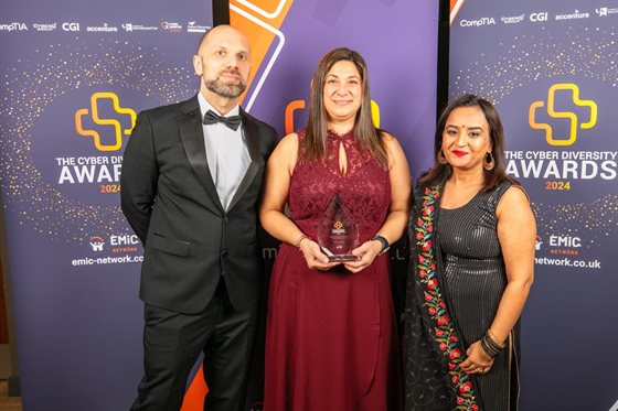 A glimpse of DMU’s Transnational success story. Associate Professor named diversity champion for cyber security